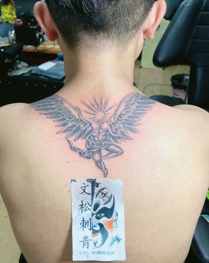 天使纹身图片_颈部纹身图案