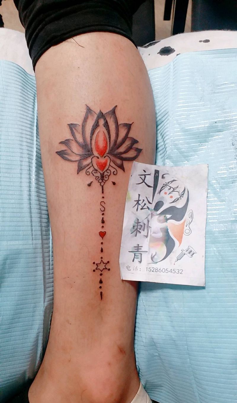 小点缀纹身图片