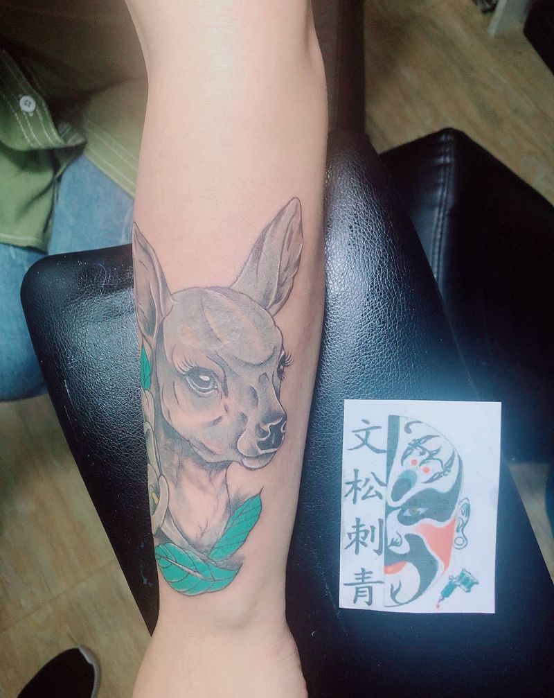 鹿纹身图片_手臂纹身图案
