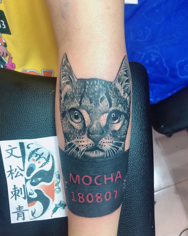 大猫盖小猫，加上养猫的日期，纹身图片_手臂纹身图案