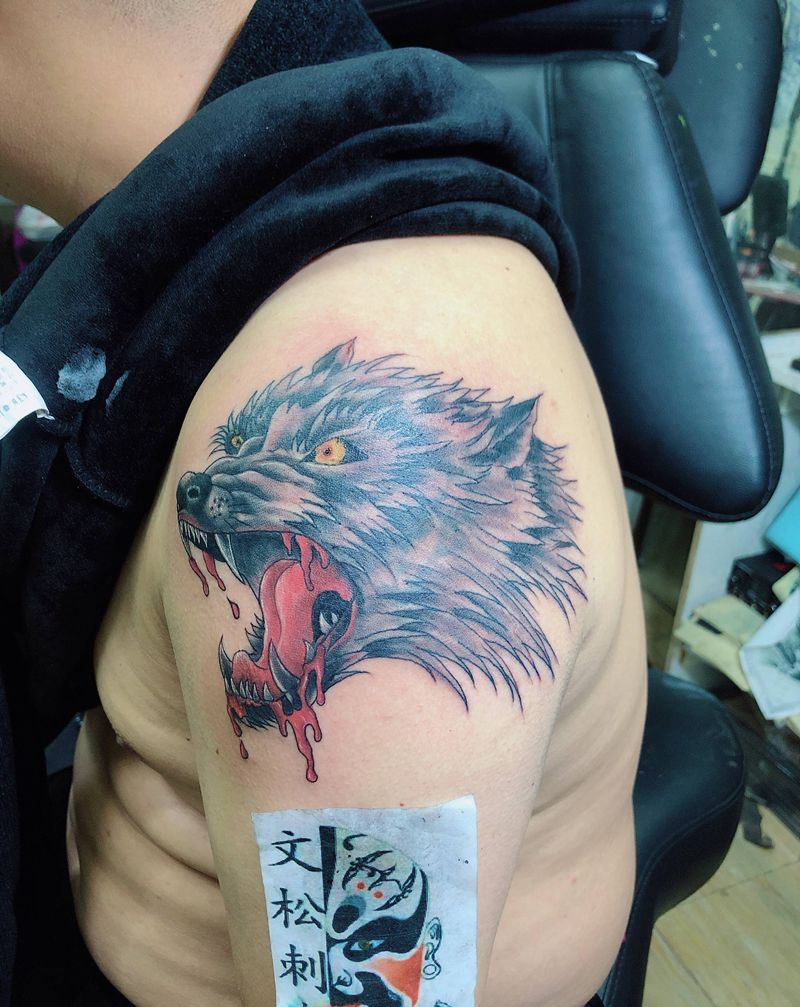 滴血狼纹身图片_手臂纹身图案