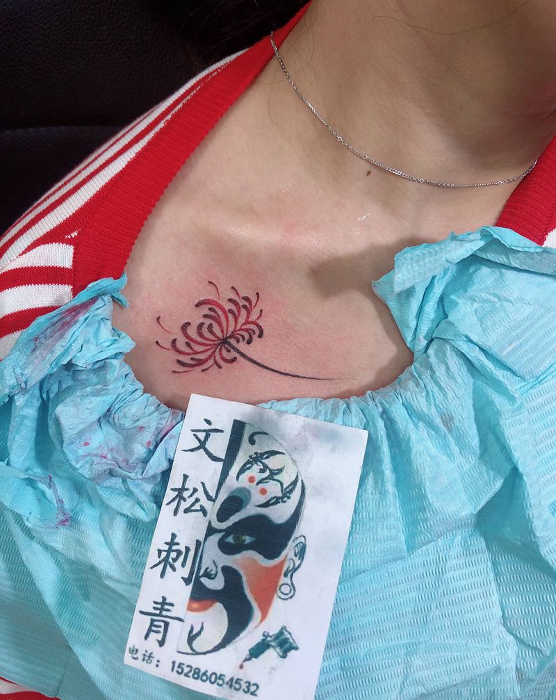 彼岸花纹身图片_胸部纹身图案