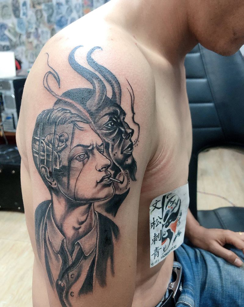 大臂纹身图片_臀部纹身图案