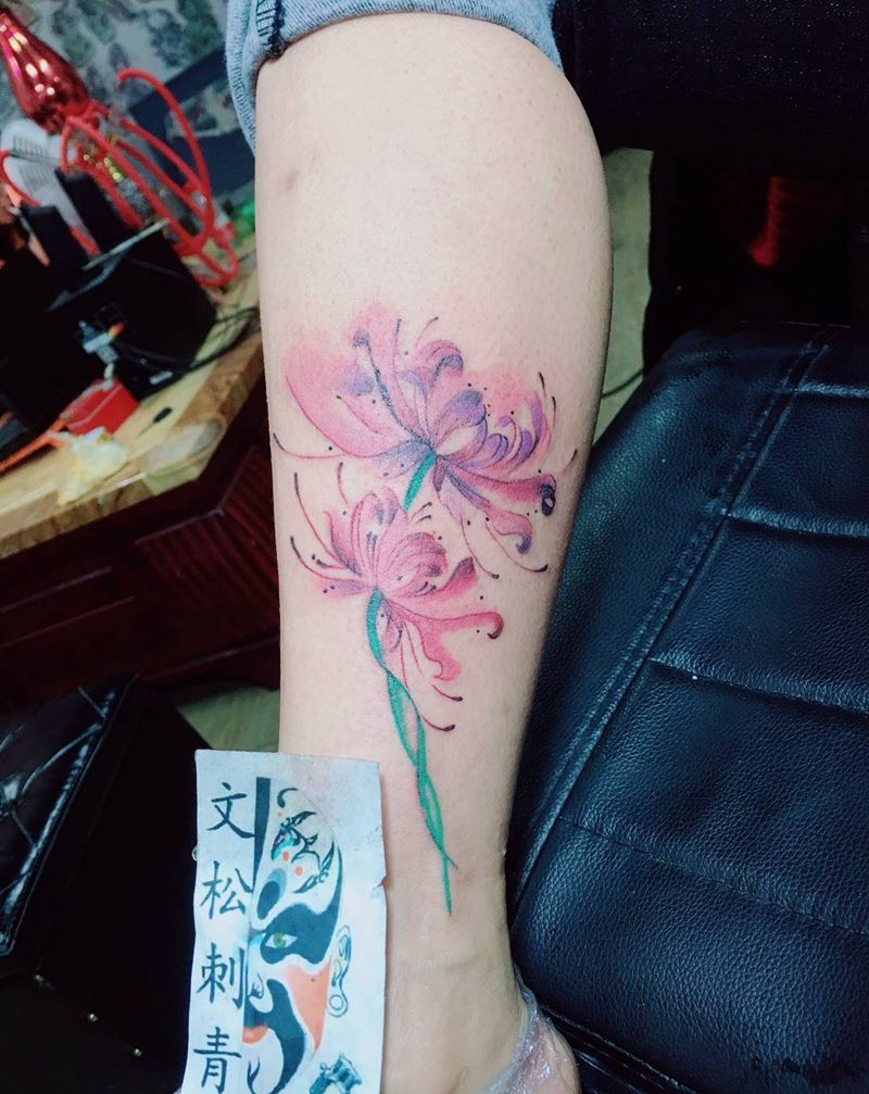 彼岸花纹身图片