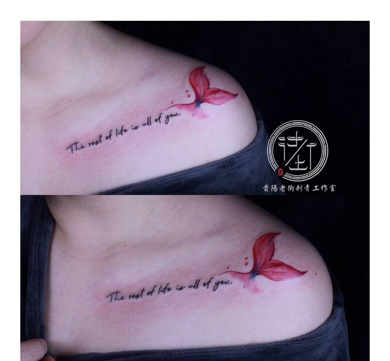 鱼尾纹身图片_肩部水彩纹身图案