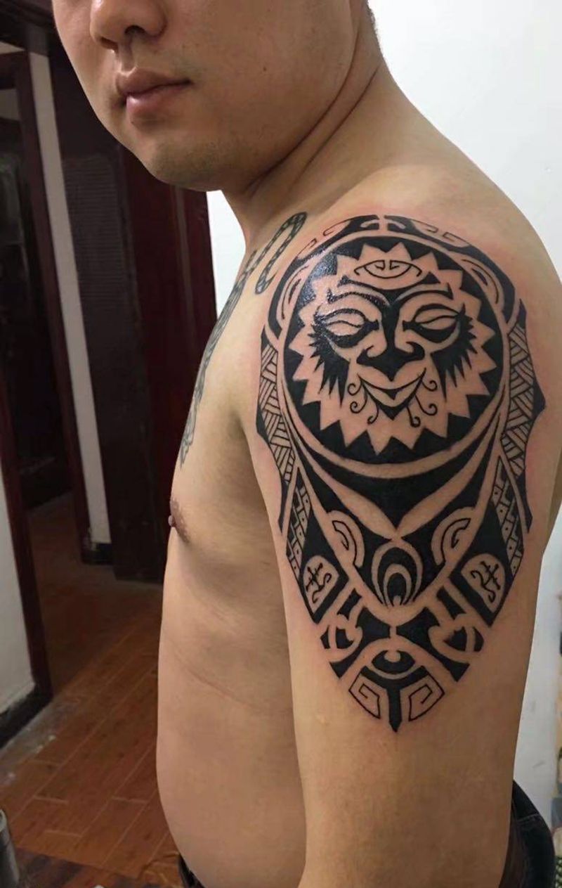 图腾 大臂纹身图片