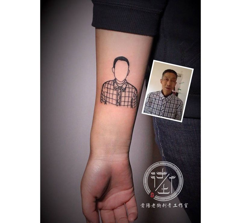 思念的简化图。纹身图片_手部点刺贵阳纹身图案