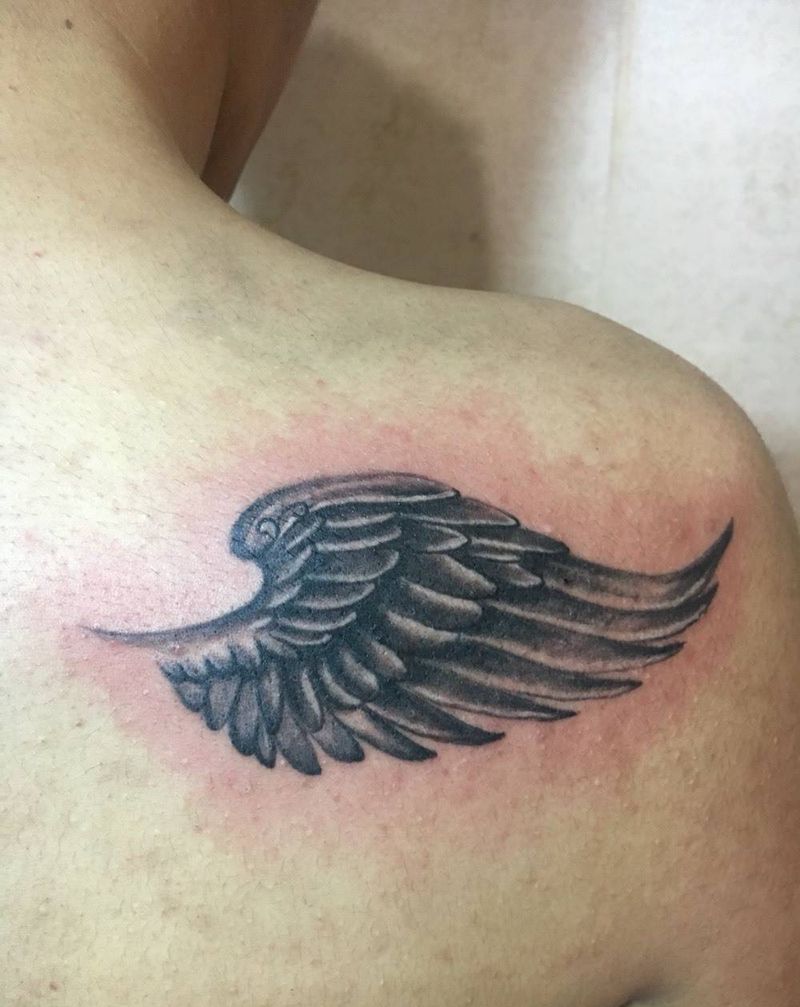 16做的翅膀。纹身图片