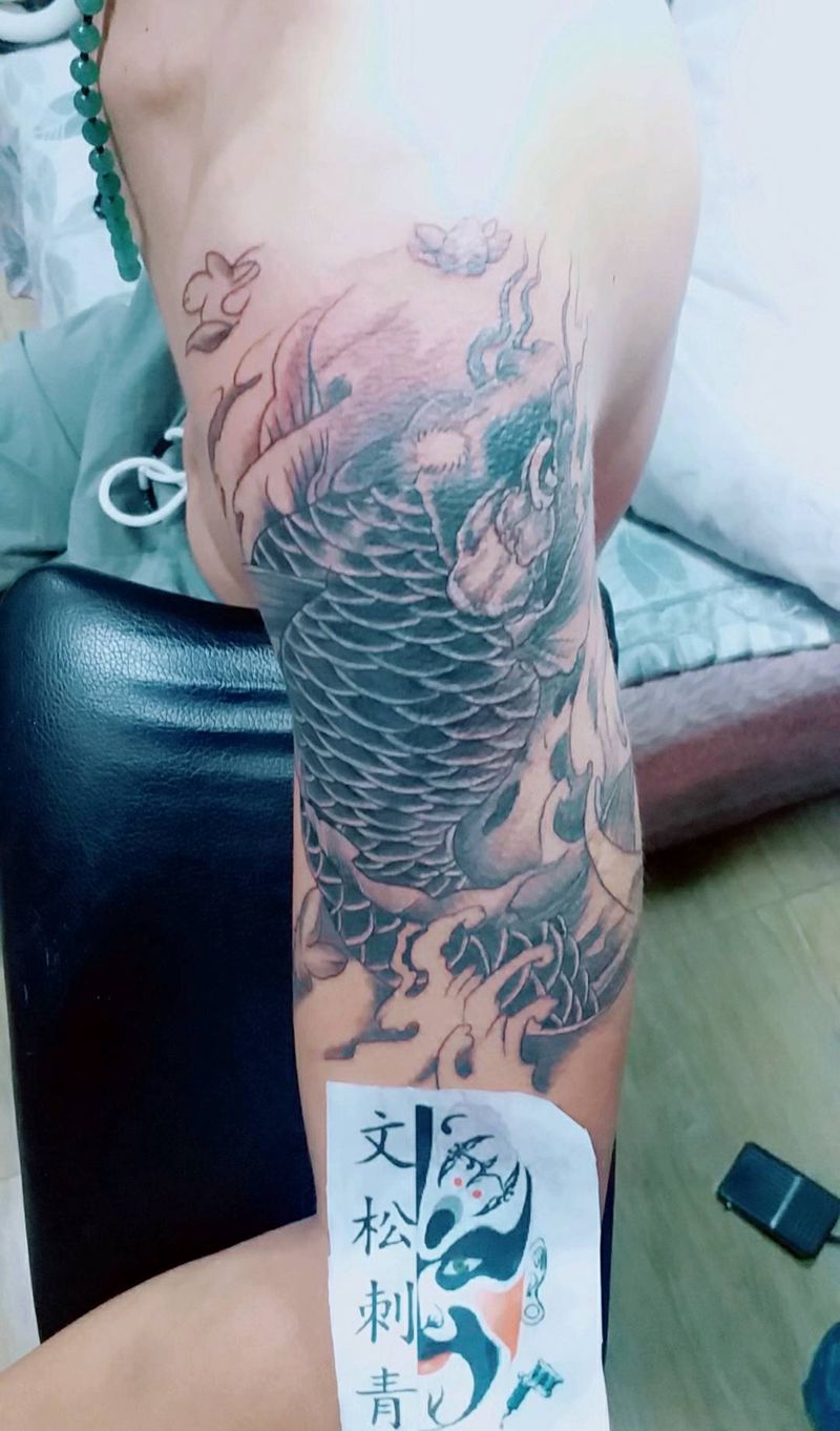 鱼盖图，麻药效果纹身图片