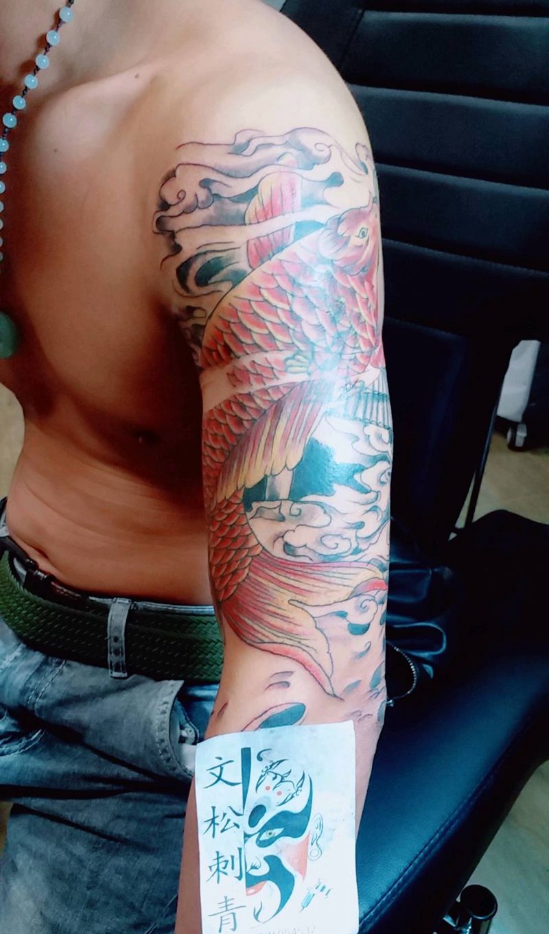 盖图鱼跳龙门纹身图片