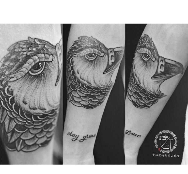 点刺老鹰纹身图片_成品手臂欧美原创贵阳贵州点刺老鹰纹身图案