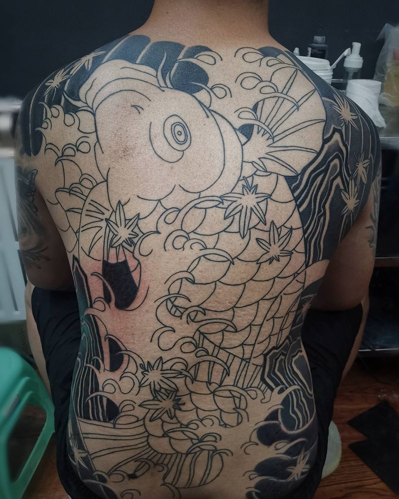 老传统满背未完成下次继续纹身图片_老传统纹身图案