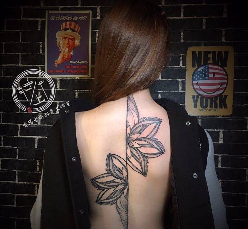 分离花纹身图片