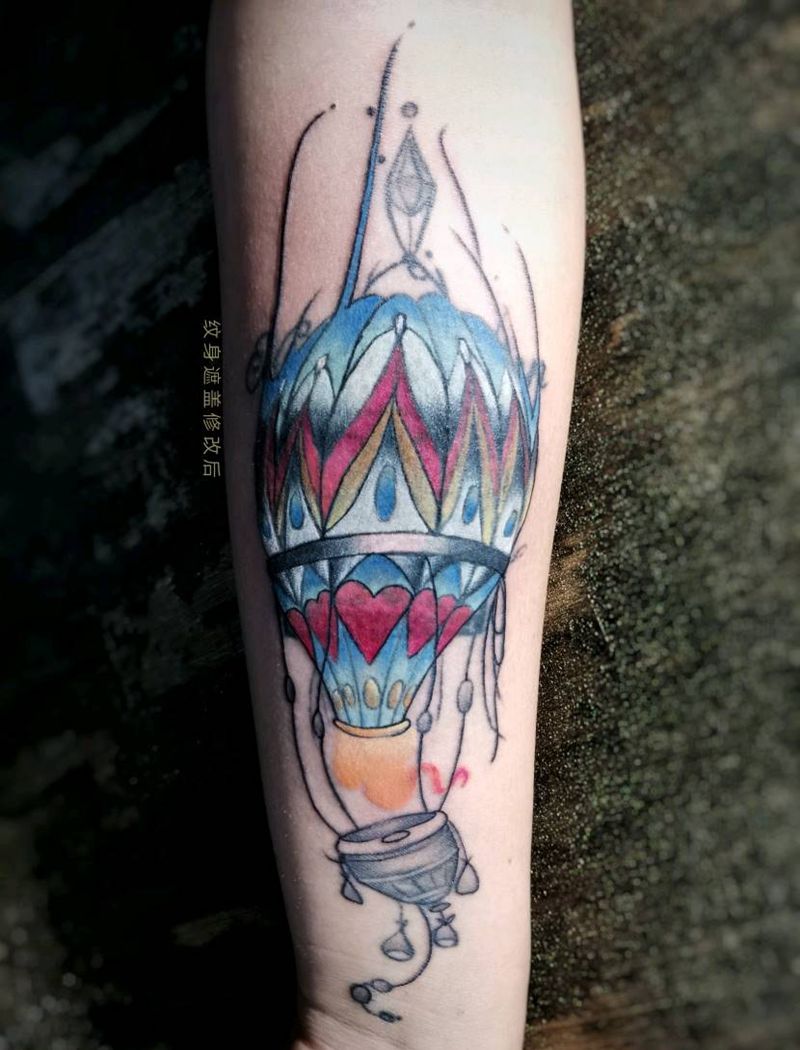 热气球遮盖修改纹身图片_手臂彩色遮盖纹身图案