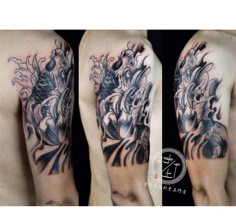 鲤鱼纹身图片_手臂新传统纹身图案