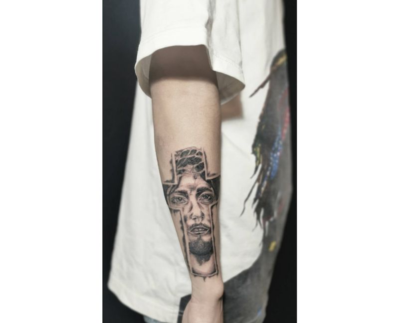 耶稣纹身图片_欧美写实纹身图案