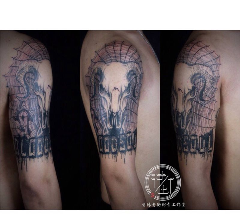 羊头纹身图片_成品手部欧美鬼神贵阳贵阳贵州羊头纹身图案