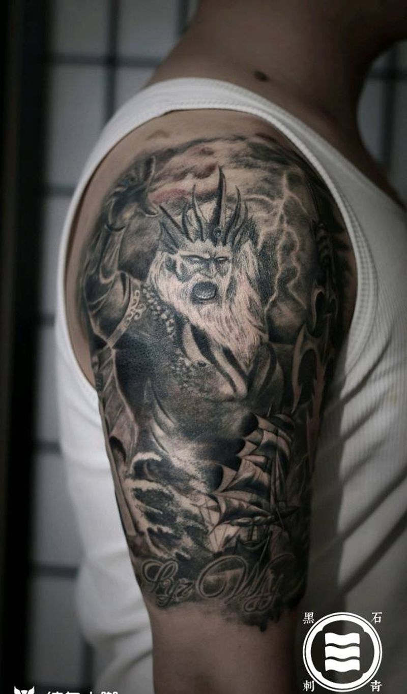 海神纹身图片_手臂欧美写实纹身图案