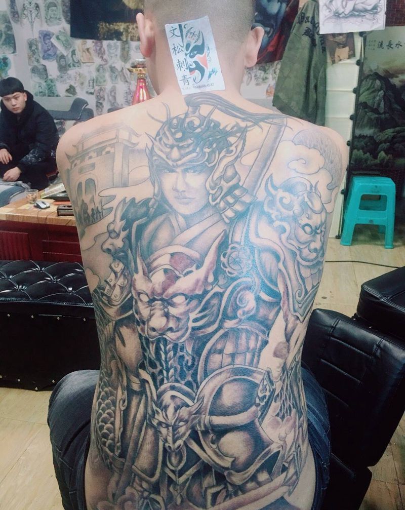忠義赵之龙纹身图片