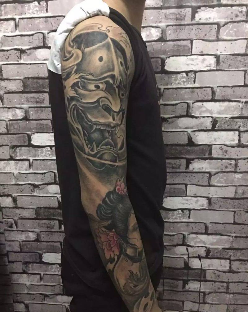 班若加艺妓花臂纹身图片