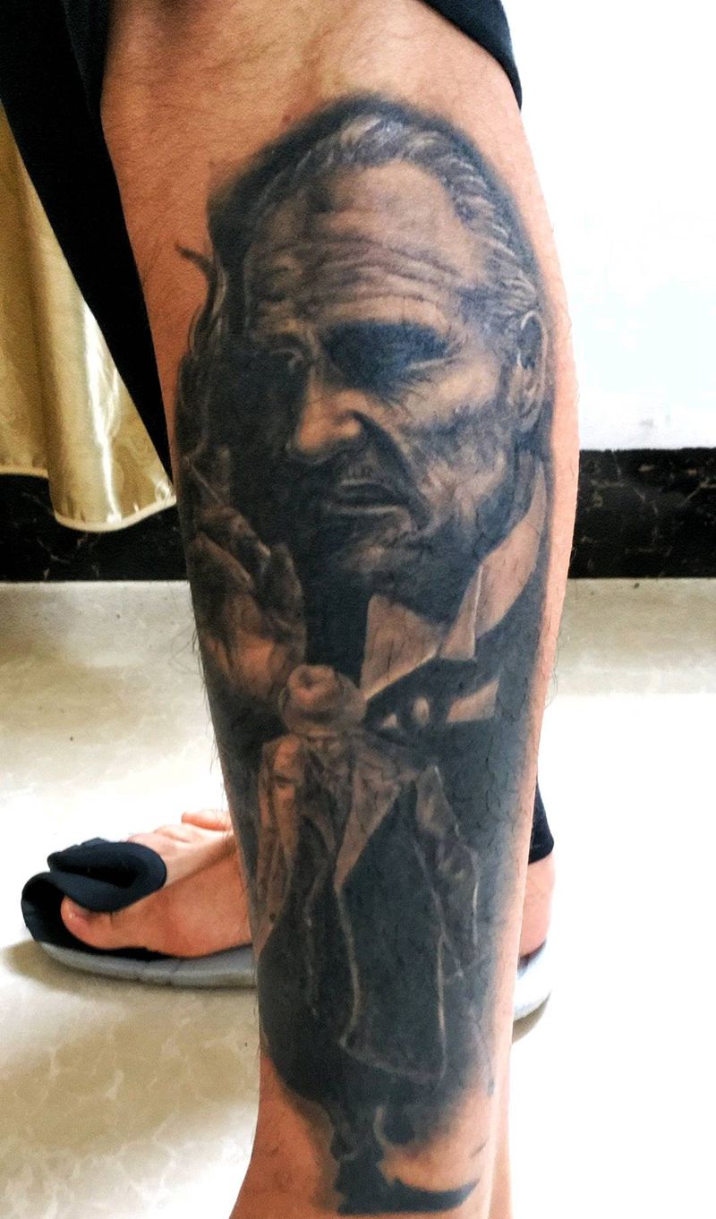 教父纹身图片_腿部欧美写实纹身图案