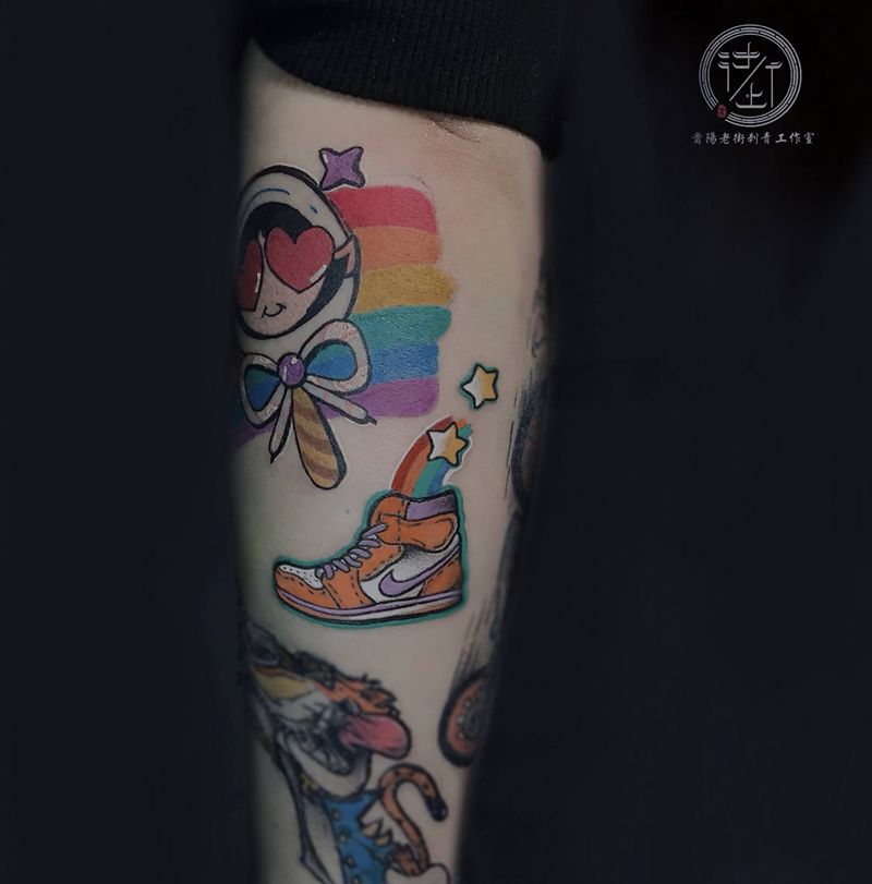 Newschool拼接填空纹身图片_手部手臂New School纹身图案