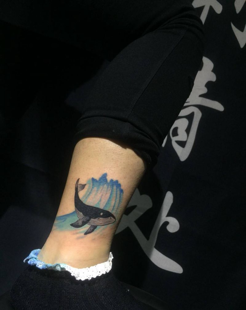 鲸鱼纹身纹身图片_成品插画脚部清新动物纹身图案