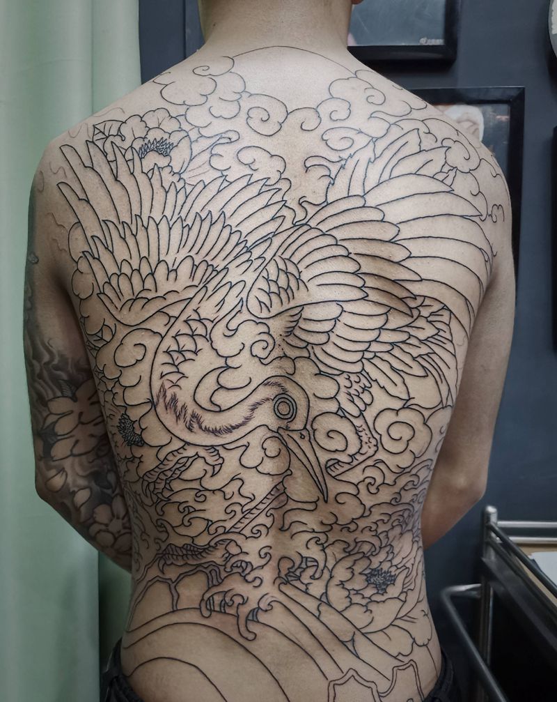 满背丹顶鹤未完成纹身图片_新传统纹身图案