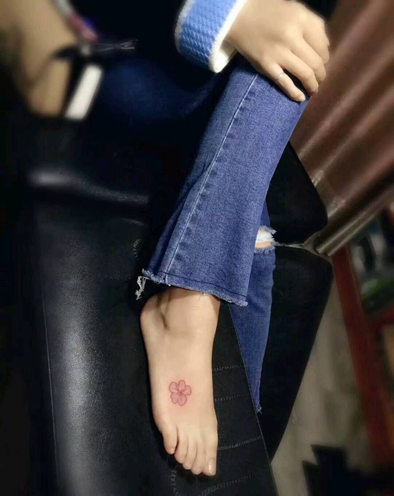 小花朵纹身图片