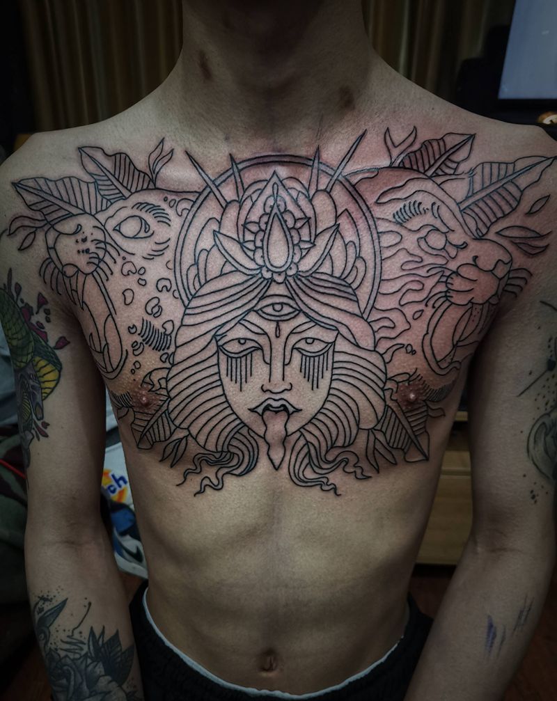 个性花胸未完成下次继续纹身图片_Old School纹身图案