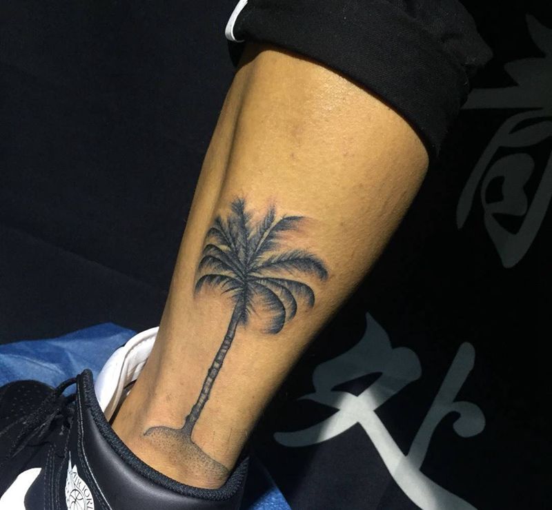 椰子树纹身图片_成品手稿脚部清新欧美植物原创纹身图案