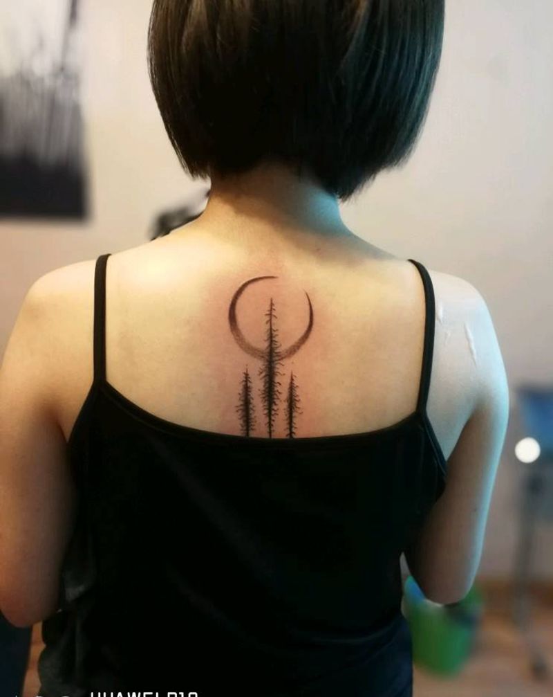 木纹身图片_背部纹身图案