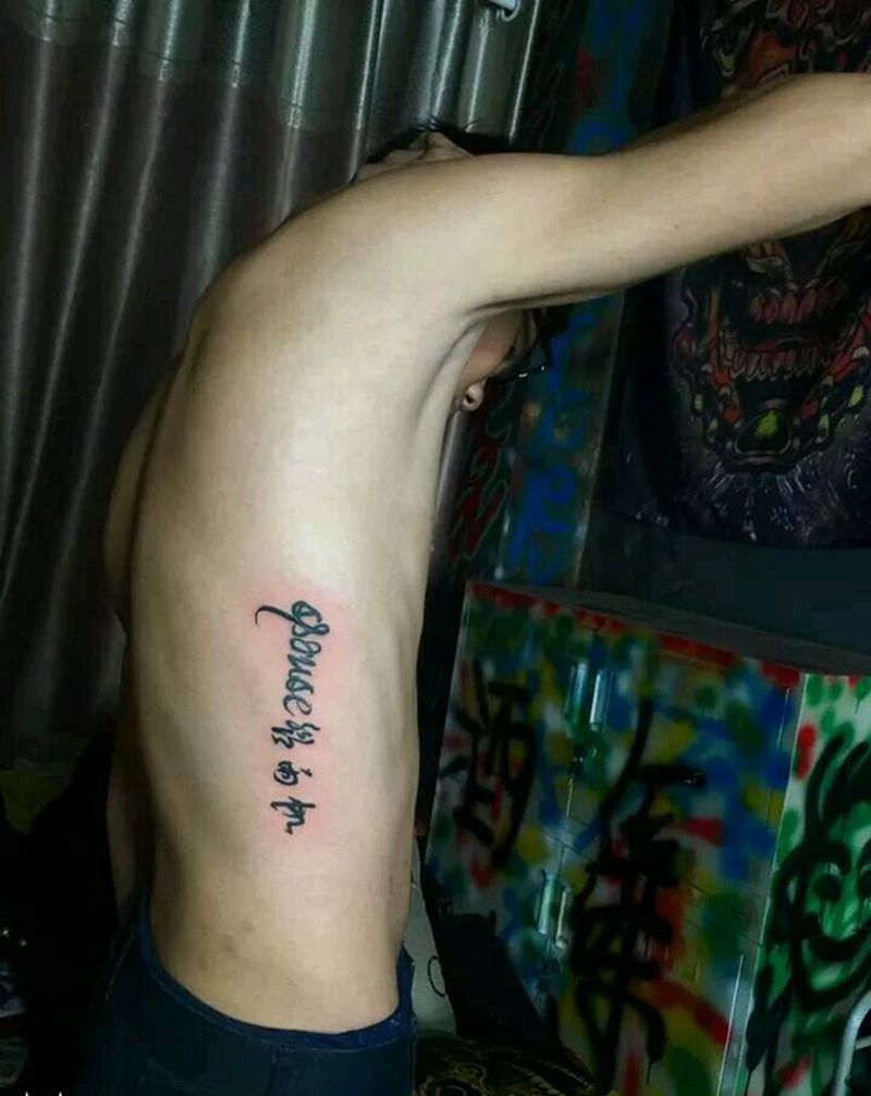 战记中西结合纹身图片_腰部习俗字符成品纹身图案