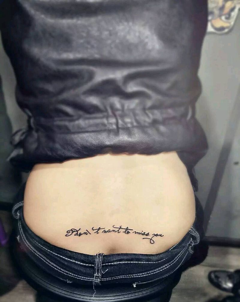 烧包谷的英文纹身图片