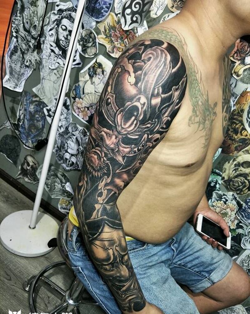 传统花臂纹身图片