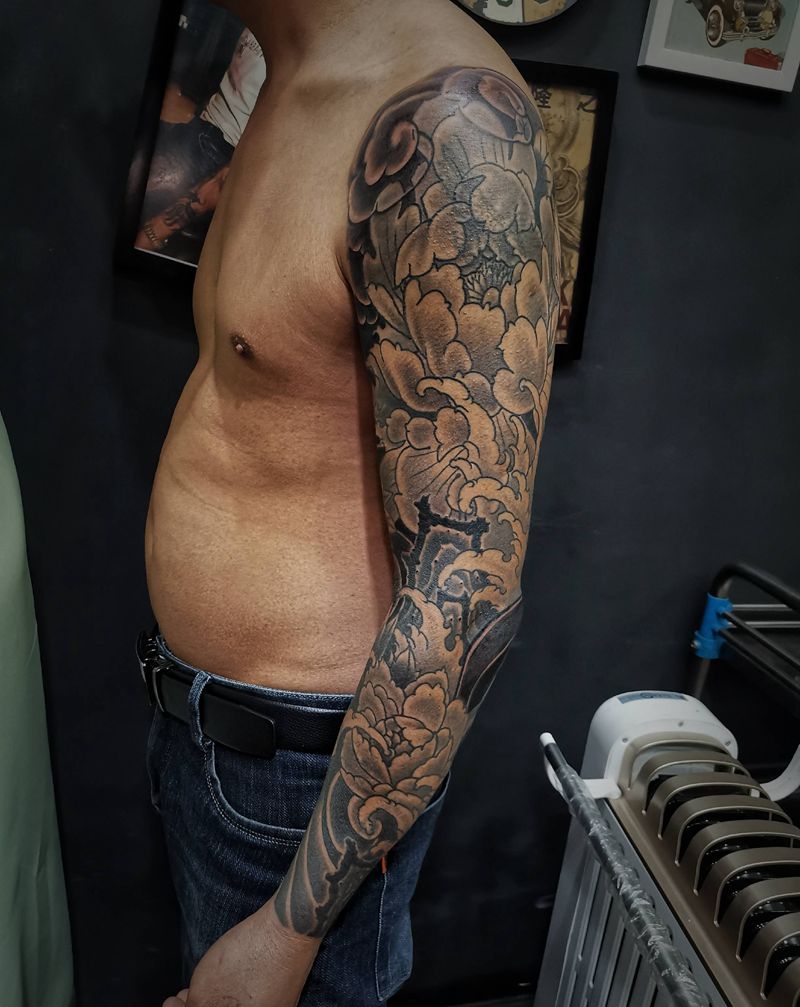 新传统花臂未完成下次继续纹身图片_新传统纹身图案