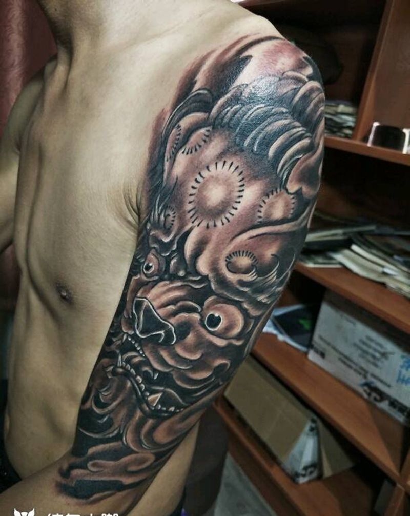 唐狮子纹身图片