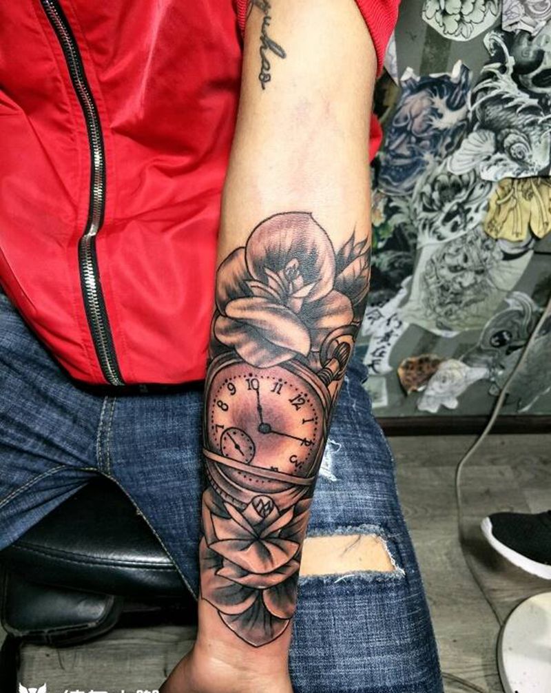 怀表纹身图片