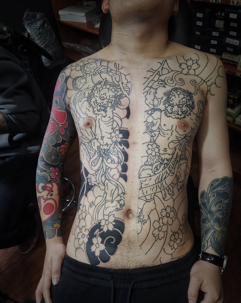 开衫下次继续纹身图片_老传统纹身图案