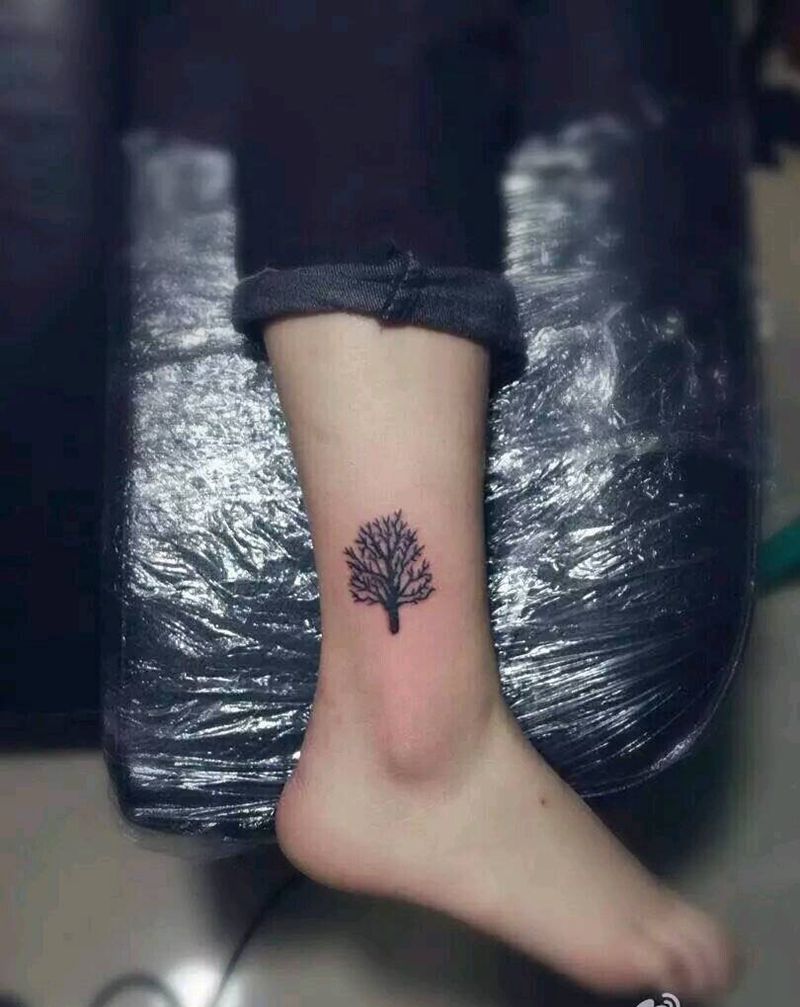 小树纹身图片