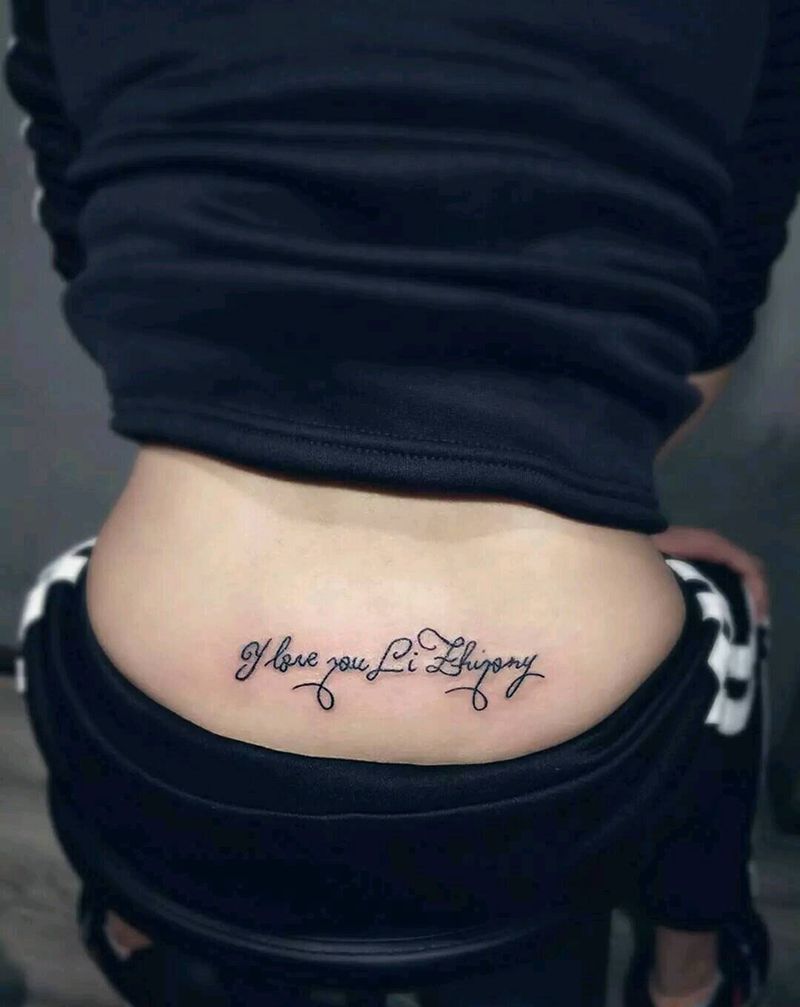 腰部英文纹身图片