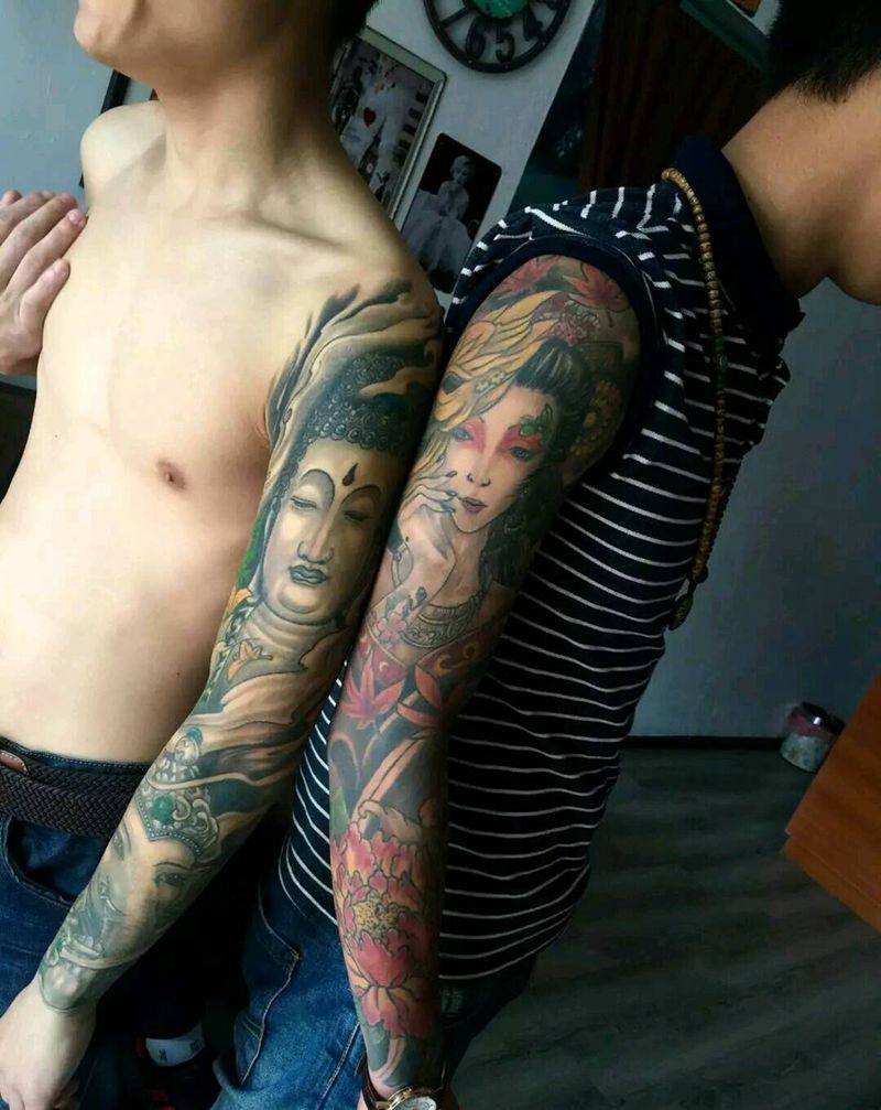 双花臂纹身图片