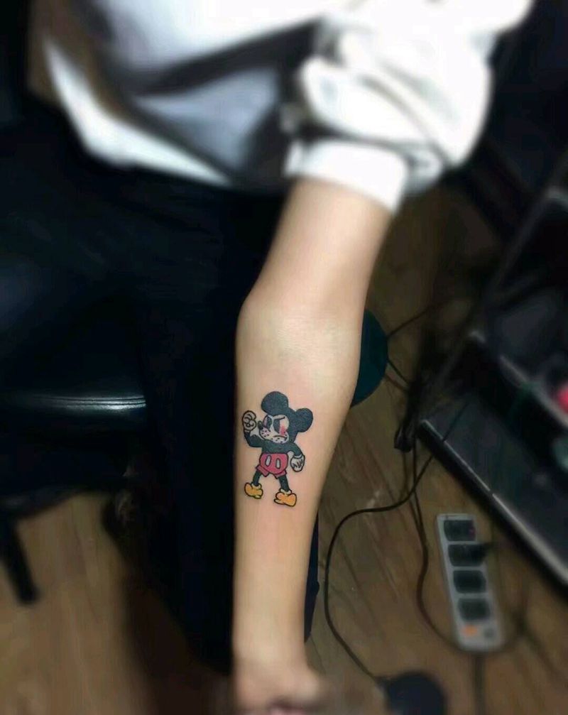 战记米老鼠纹身图片_手臂欧美动物成品纹身图案