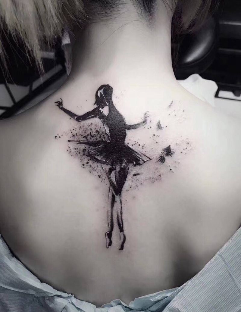 女纹身图片_成品颈部欧美人物纹身图案