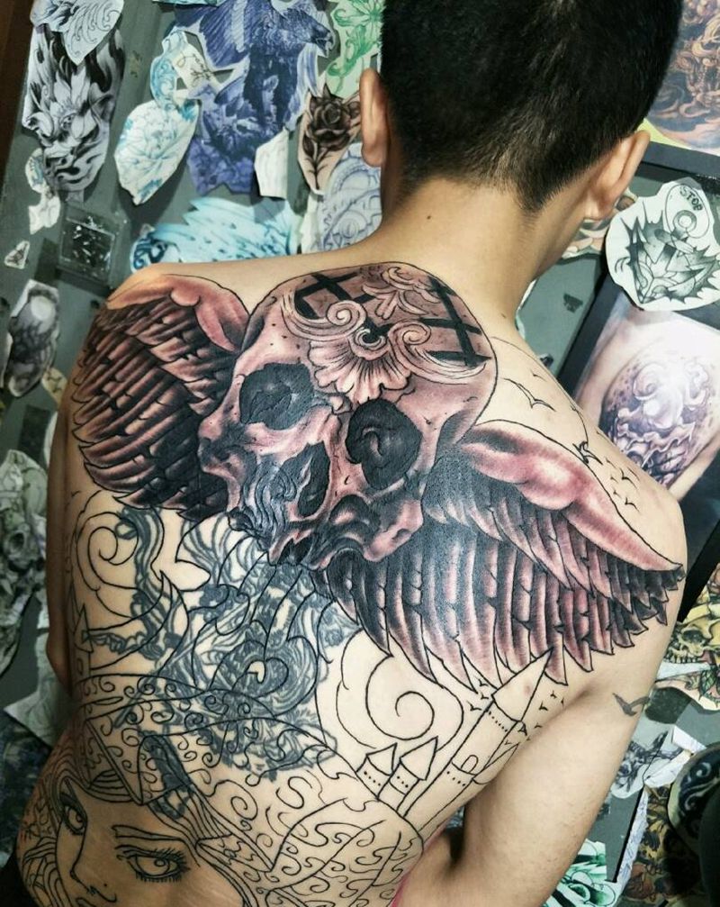 满背未完成下次继续纹身图片