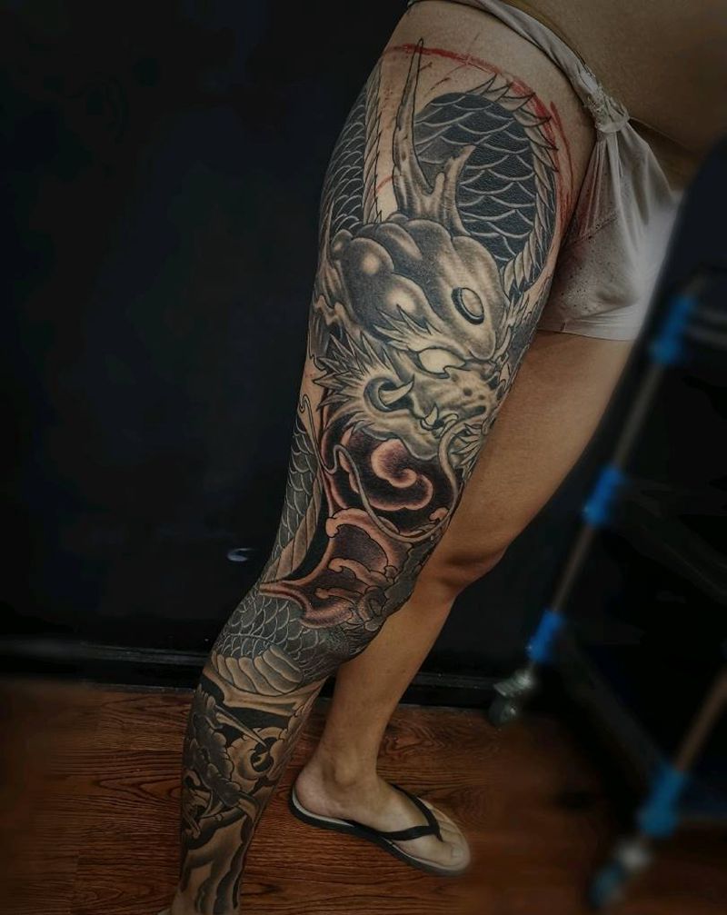 午夜龙脚纹身图片_新传统纹身图案