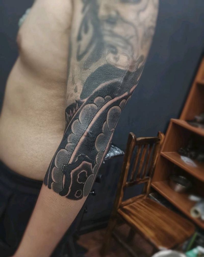 千分臂修改添加未完成纹身图片_老传统创意纹身图案