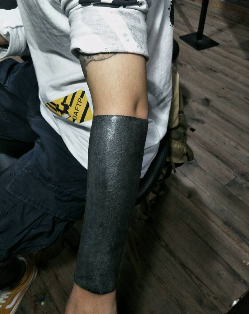 乌起码黑纹身图片