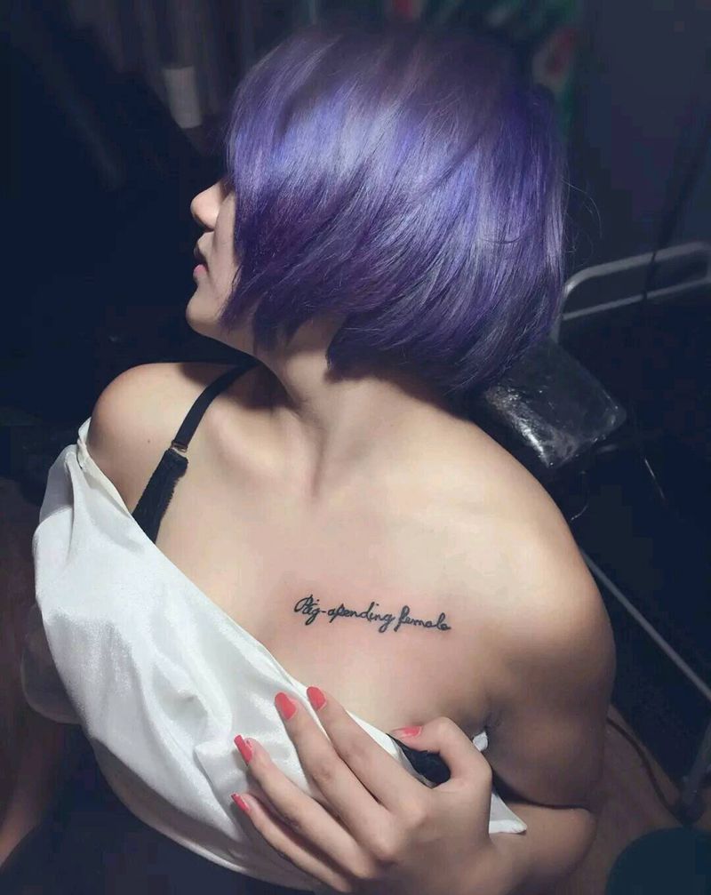 给美女打造的个性英文纹身图片_胸部欧美字符成品纹身图案