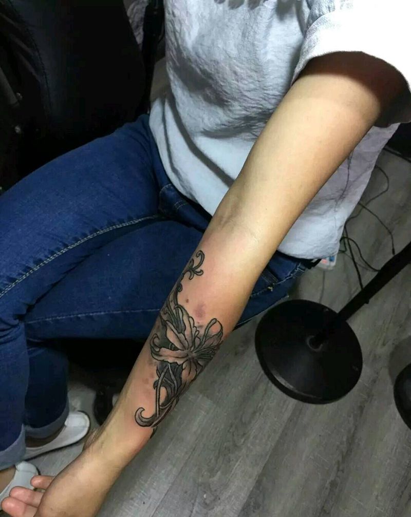 小花纹身图片